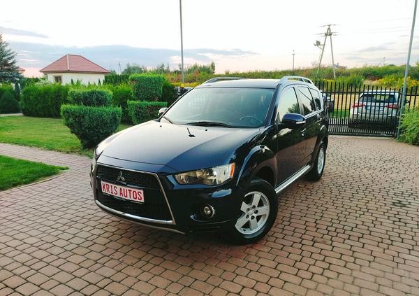 Mitsubishi Outlander cena 39900 przebieg: 207000, rok produkcji 2010 z Kozienice małe 562